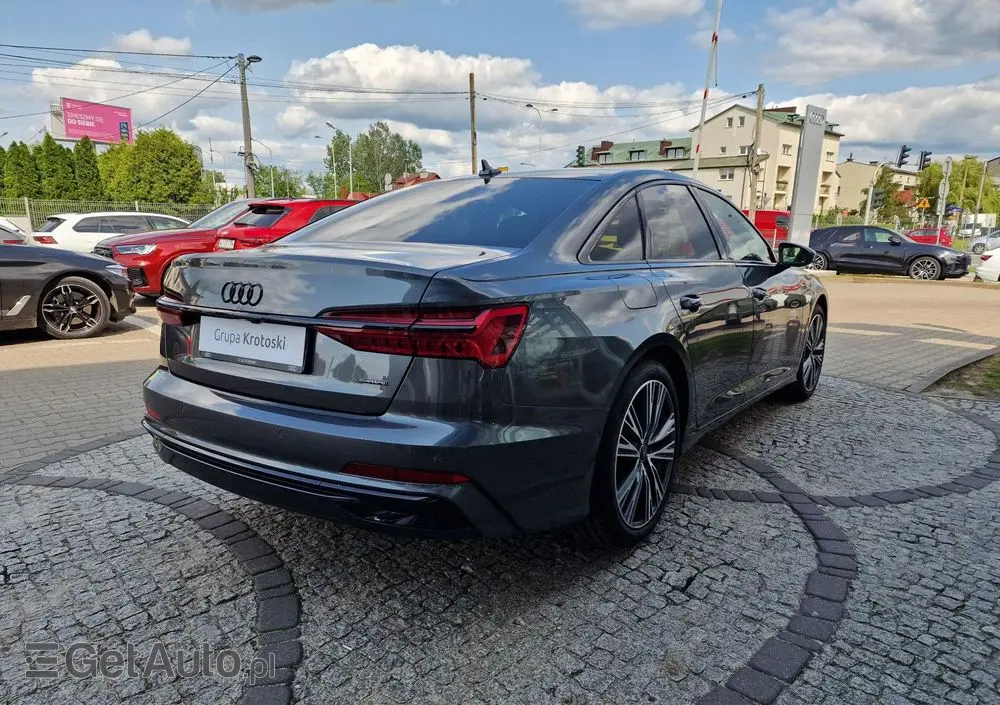 AUDI A6 Limousine 
