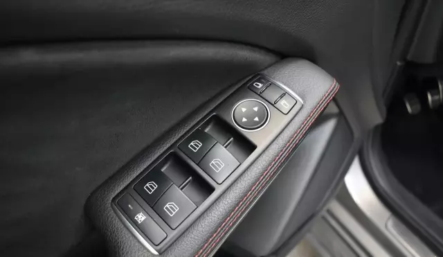 MERCEDES-BENZ Klasa A 