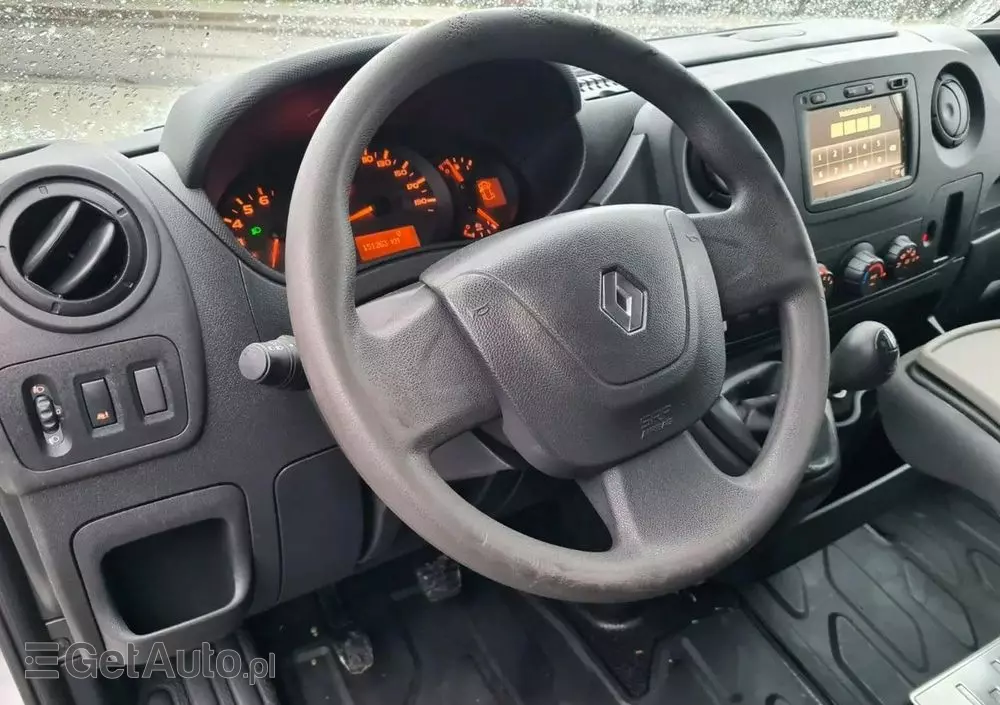 RENAULT Master 