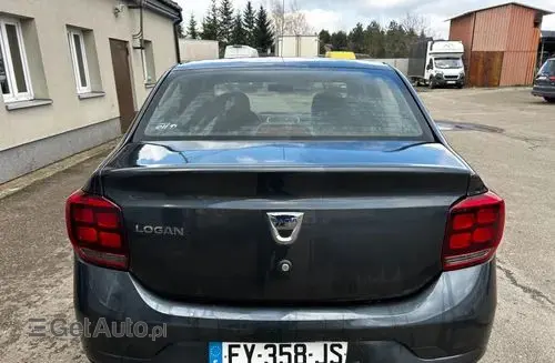 DACIA Logan 