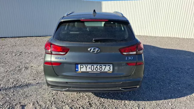 HYUNDAI I30 Modern