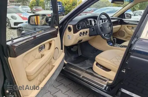 BENTLEY Arnage 