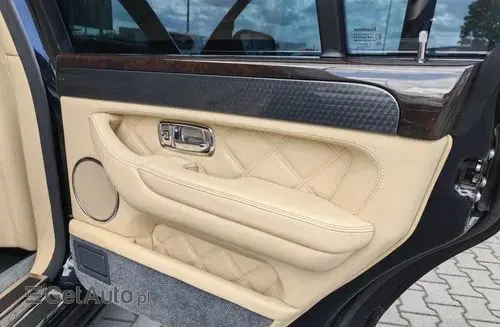 BENTLEY Arnage 