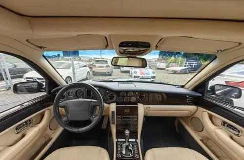 BENTLEY Arnage 