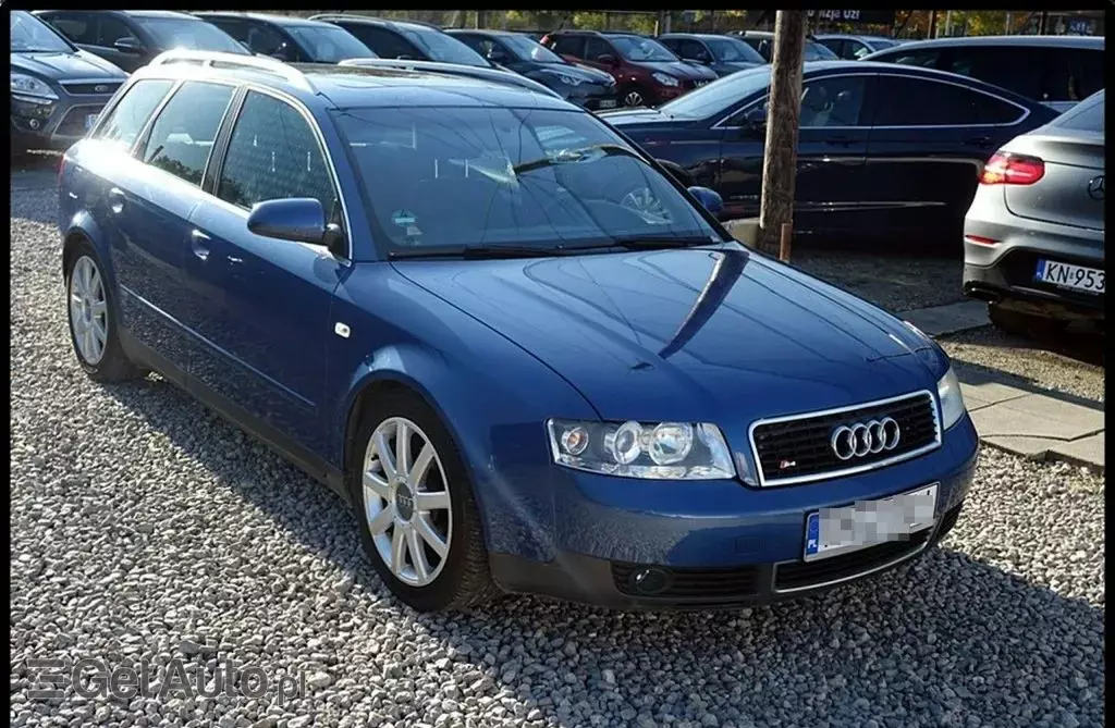 AUDI A4 
