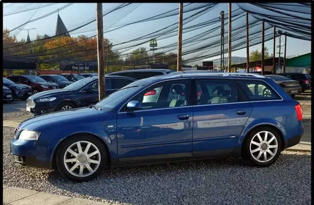 AUDI A4 