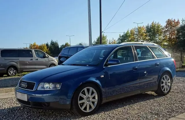 AUDI A4 