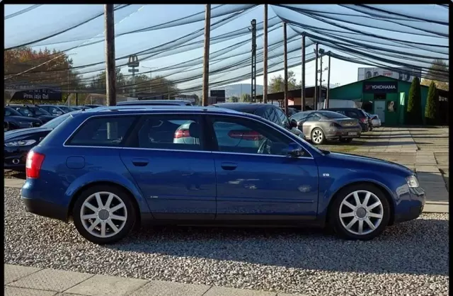 AUDI A4 