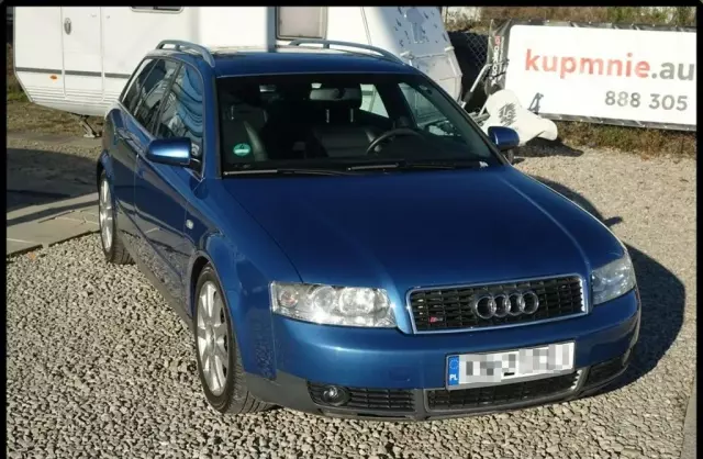 AUDI A4 