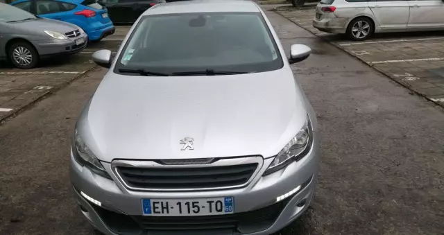 PEUGEOT 308 SW PureTech 110 Stop & Start Style