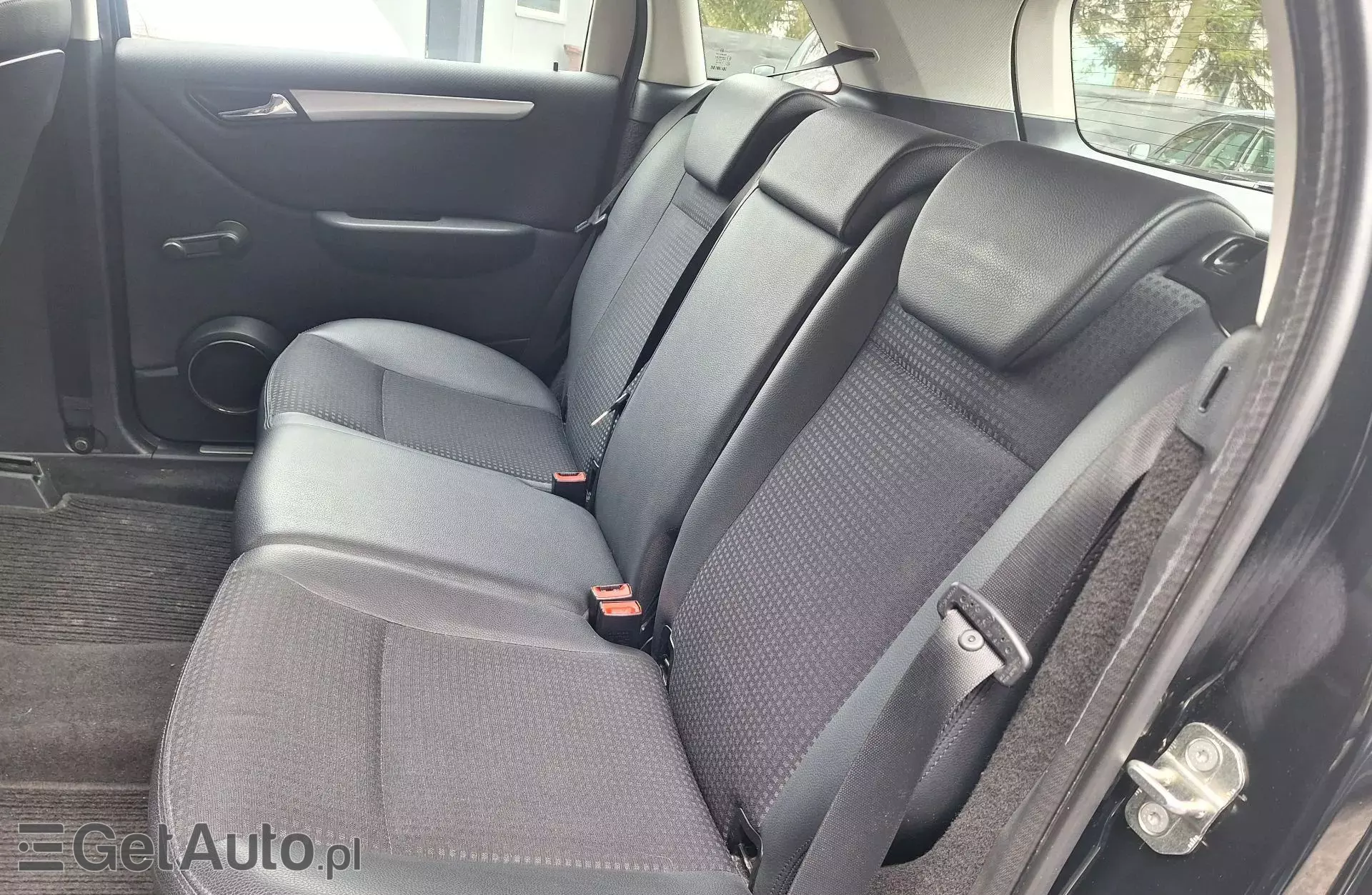 MERCEDES-BENZ Klasa B B 180 CDI (109 KM)