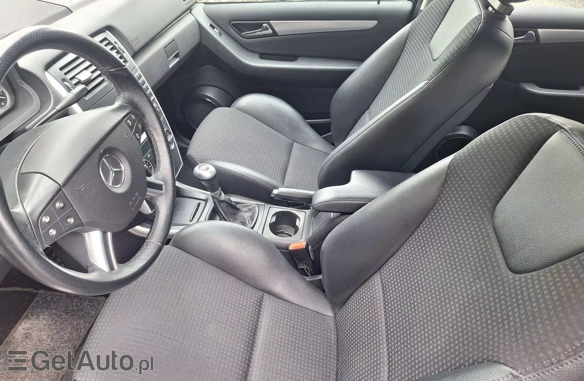 MERCEDES-BENZ Klasa B B 180 CDI (109 KM)