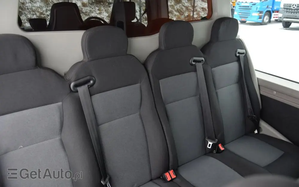 RENAULT MASTER / 2.3 - 150 KM / BRYGADÓWKA / DOKA / 7 OSOBOWY / DOSTAWCZE / BLASZAK / KLIMA / TEMPOMAT / SPROWADZONY 