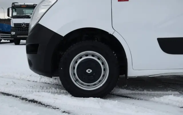 RENAULT MASTER / 2.3 - 150 KM / BRYGADÓWKA / DOKA / 7 OSOBOWY / DOSTAWCZE / BLASZAK / KLIMA / TEMPOMAT / SPROWADZONY 