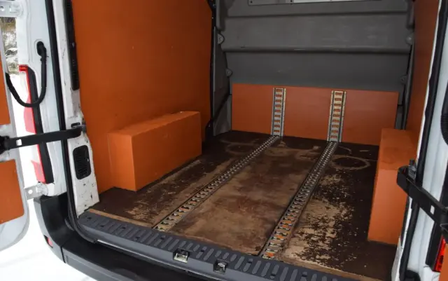 RENAULT MASTER / 2.3 - 150 KM / BRYGADÓWKA / DOKA / 7 OSOBOWY / DOSTAWCZE / BLASZAK / KLIMA / TEMPOMAT / SPROWADZONY 