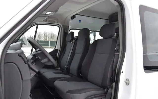 RENAULT MASTER / 2.3 - 150 KM / BRYGADÓWKA / DOKA / 7 OSOBOWY / DOSTAWCZE / BLASZAK / KLIMA / TEMPOMAT / SPROWADZONY 