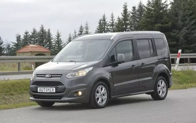 FORD Tourneo Connect 1.0 EcoBoost Start-Stop Titanium