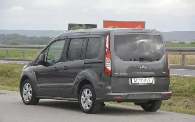 FORD Tourneo Connect 1.0 EcoBoost Start-Stop Titanium