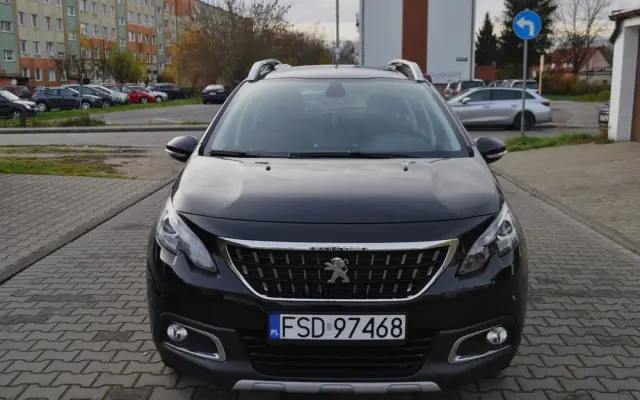 PEUGEOT 2008 1.2 Pure Tech Style S&S