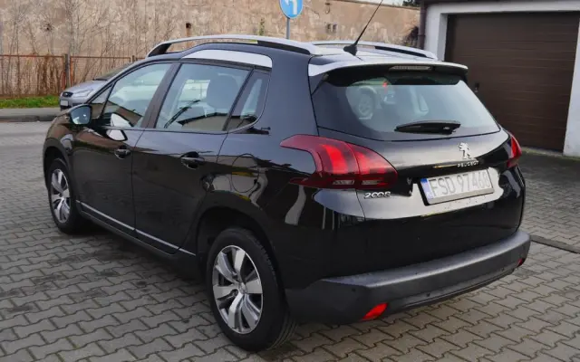 PEUGEOT 2008 1.2 Pure Tech Style S&S