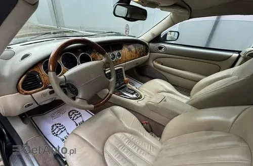 JAGUAR XK 