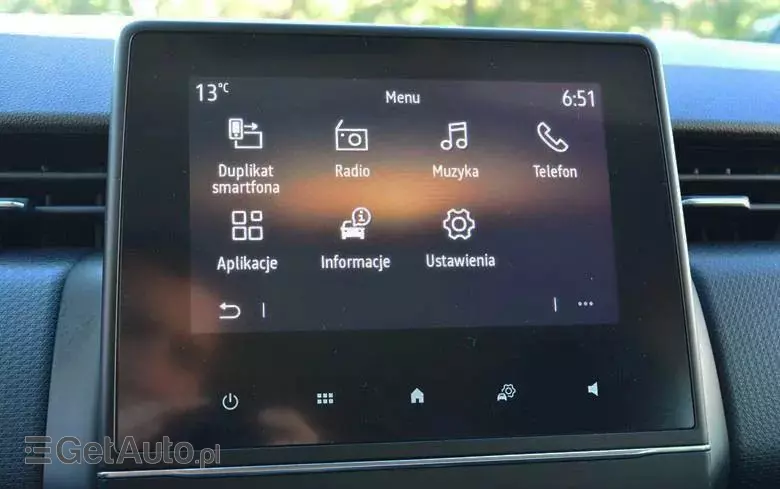 RENAULT Clio 1.0 TCe Zen