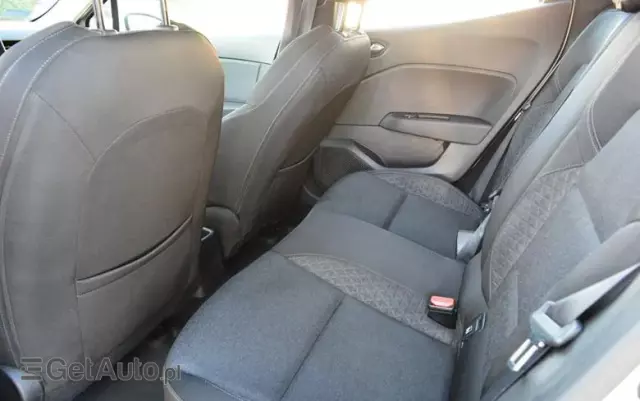 RENAULT Clio 1.0 TCe Zen