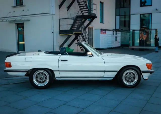 MERCEDES-BENZ SL 500