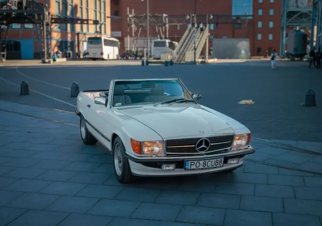 MERCEDES-BENZ SL 500