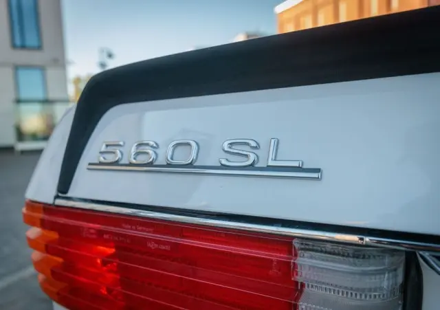 MERCEDES-BENZ SL 500