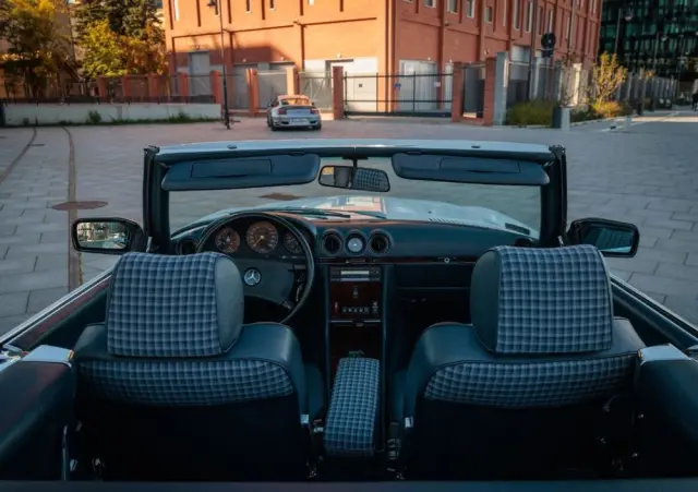 MERCEDES-BENZ SL 500