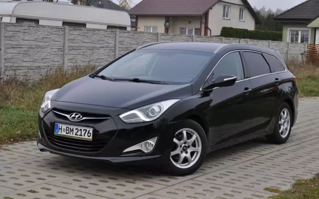 HYUNDAI I40 