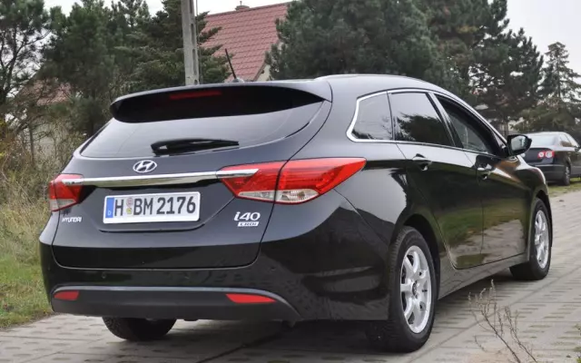 HYUNDAI I40 