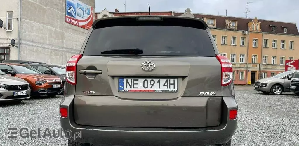 TOYOTA Rav 4 