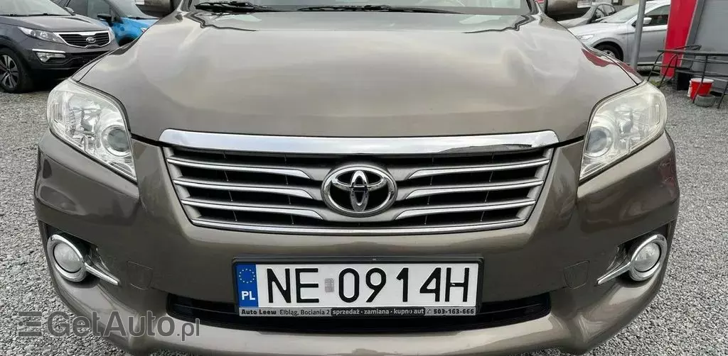 TOYOTA Rav 4 