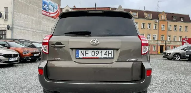 TOYOTA Rav 4 