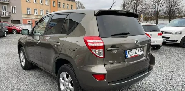 TOYOTA Rav 4 