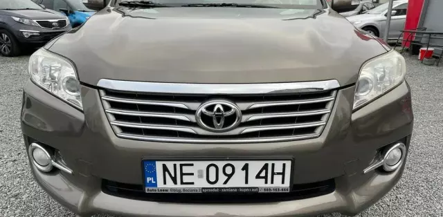 TOYOTA Rav 4 