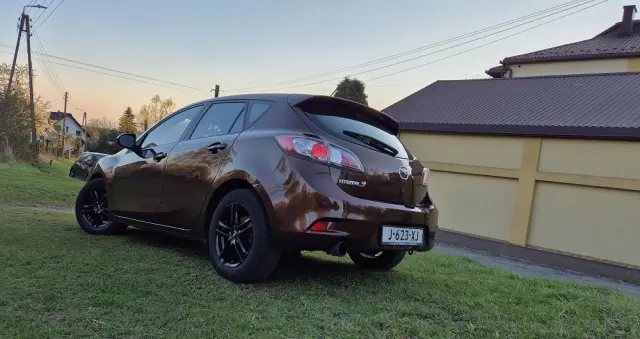 MAZDA 3 1.6 MZR Exclusive-Line