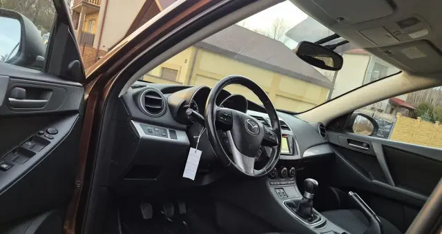 MAZDA 3 1.6 MZR Exclusive-Line