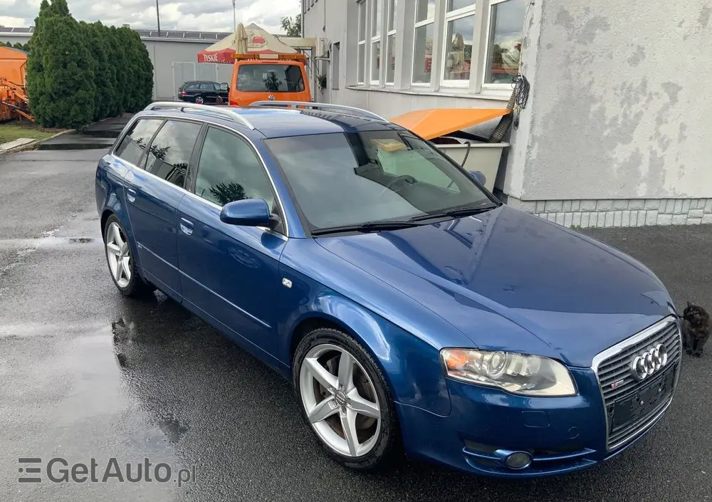 AUDI A4 Avant 2.0T FSI Quattro Tip