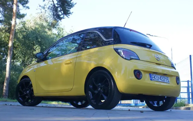 OPEL Adam 1.4 Black Jack S&S