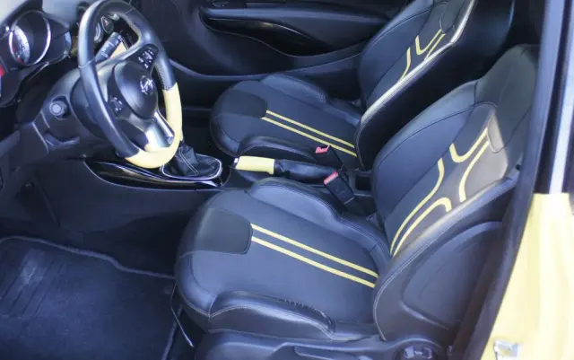 OPEL Adam 1.4 Black Jack S&S