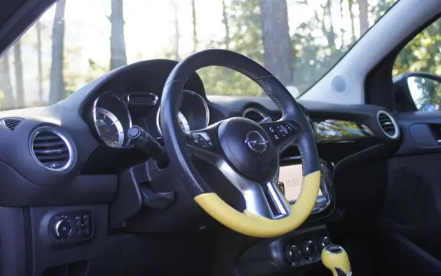 OPEL Adam 1.4 Black Jack S&S