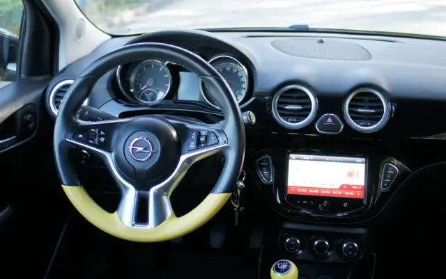 OPEL Adam 1.4 Black Jack S&S