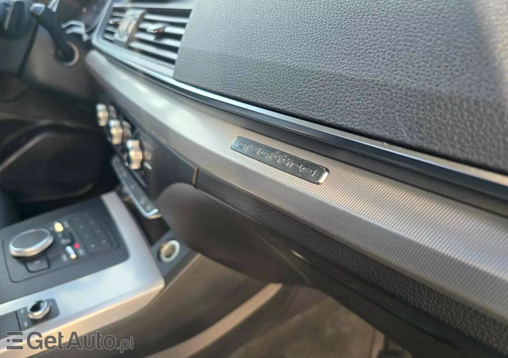 AUDI Q5 2.0 TDI Quattro Sport S tronic