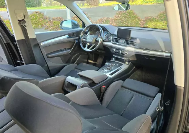 AUDI Q5 2.0 TDI Quattro Sport S tronic