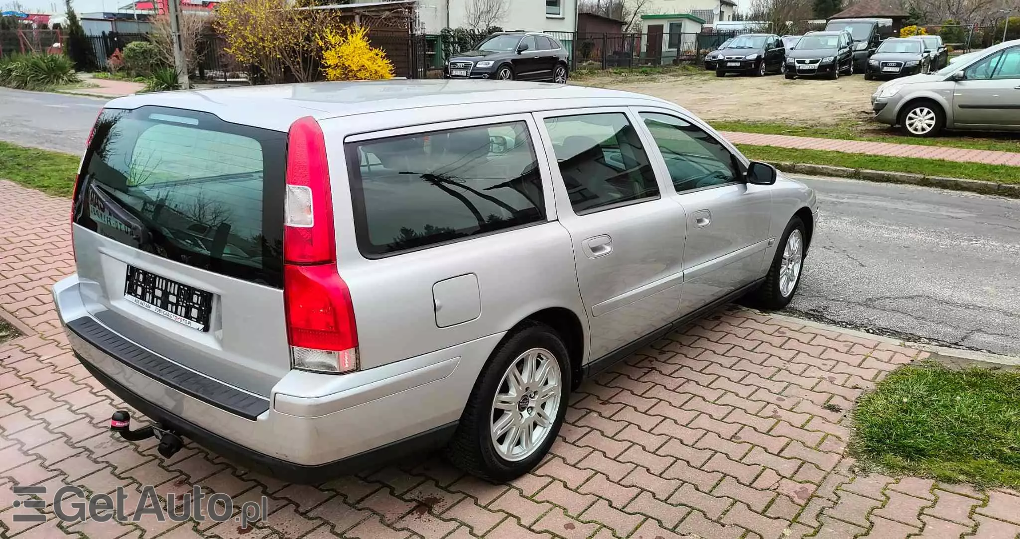 VOLVO V70 