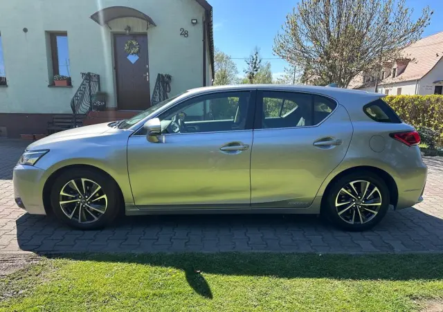 LEXUS CT 200h Prestige