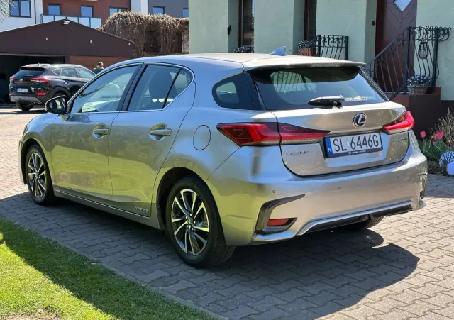 LEXUS CT 200h Prestige